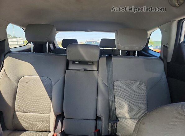 KM8SM4HF7KU304575 2019 HYUNDAI SANTA Серебряный Вид задних сидений