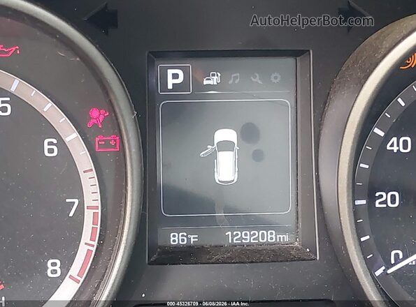 KM8SM4HF9HU201957 2017 HYUNDAI SANTA FE Silver 