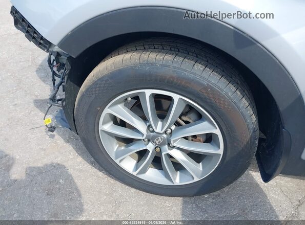 KM8SMDHF0HU251159 2017 HYUNDAI SANTA FE Gray Instrument cluster view