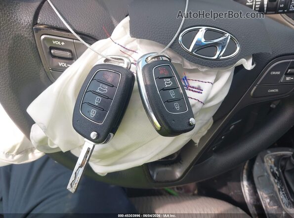 KM8SMDHF2JU293208 2018 HYUNDAI SANTA FE Серебряный 