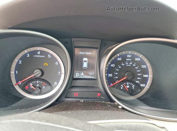 KM8SMDHF4GU139110 2016 HYUNDAI SANTA Black ხელსაწყოთა პანელის ხედი