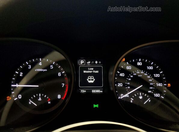 KM8SMDHFXJU272283 2018 HYUNDAI SANTA Silver 