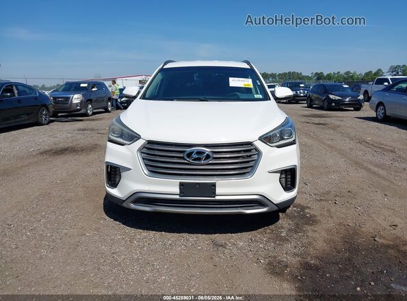 KM8SN4HF8HU184792 2017 HYUNDAI SANTA FE White Widok wnętrza z tyłu
