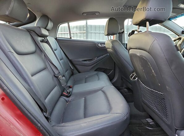 KMHC05LC0NU270714 2022 HYUNDAI IONIQ Red Vista de los asientos traseros