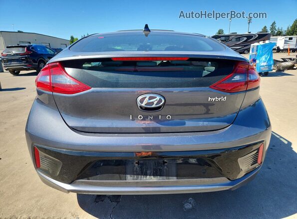 KMHC05LC1JU060147 2018 HYUNDAI IONIQ Серый Вид сзади