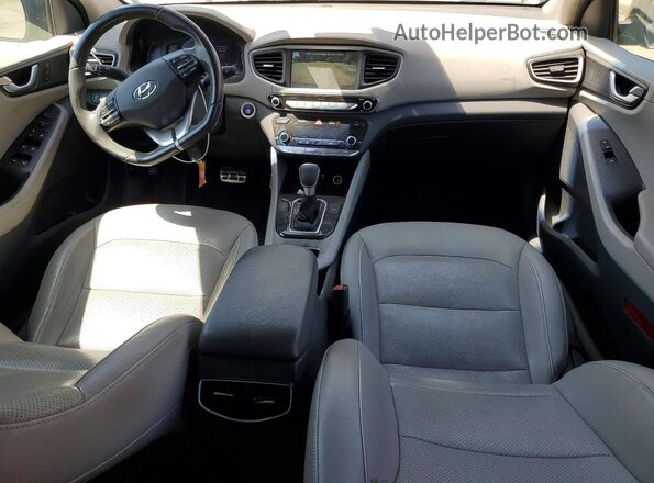 KMHC05LC4HU030229 2017 HYUNDAI IONIQ Black Առջևի վահանակի տեսք