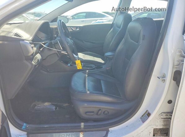 KMHC05LC4LU235140 2020 HYUNDAI IONIQ White Front interior view