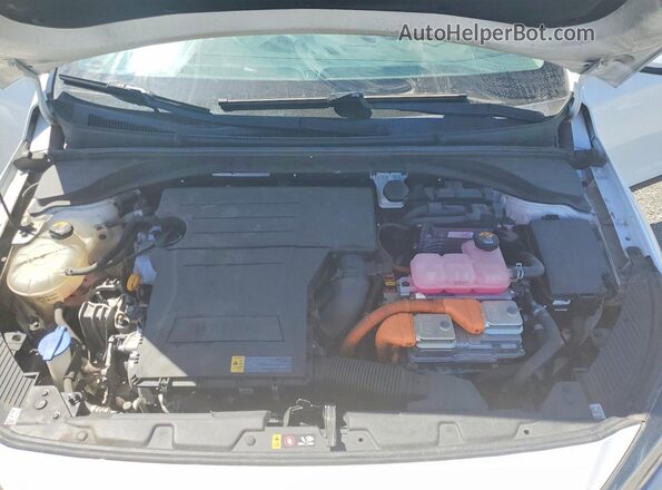 KMHC05LC4LU235140 2020 HYUNDAI IONIQ White Rear interior view