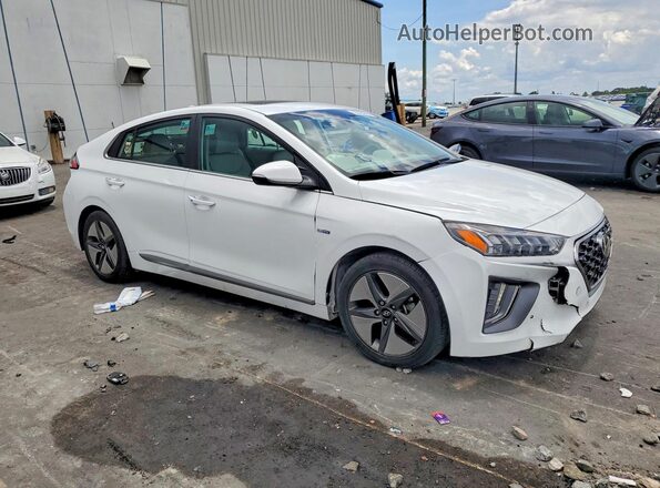 KMHC05LC5LU223868 2020 HYUNDAI IONIQ White 