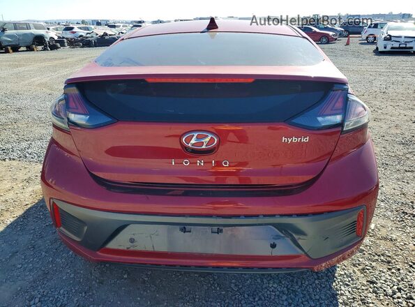 KMHC05LC7LU240431 2020 HYUNDAI IONIQ Burgundy Rear view
