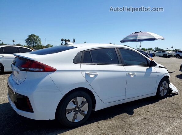 KMHC65LC0HU039069 2017 HYUNDAI IONIQ White Задня права чверть