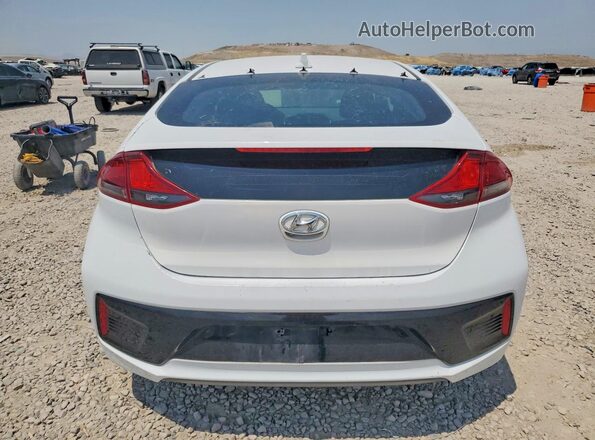 KMHC65LC0HU045602 2017 HYUNDAI IONIQ White Вид ззаду