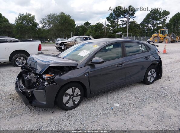 KMHC65LC0JU076449 2018 HYUNDAI IONIQ HYBRID Gray Vista tres cuartos delantera izquierda