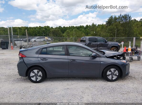 KMHC65LC0JU076449 2018 HYUNDAI IONIQ HYBRID Gray Vista interior trasera