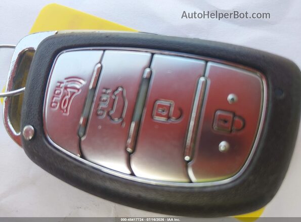 KMHC65LC0JU076449 2018 HYUNDAI IONIQ HYBRID Gray Vista del salpicadero
