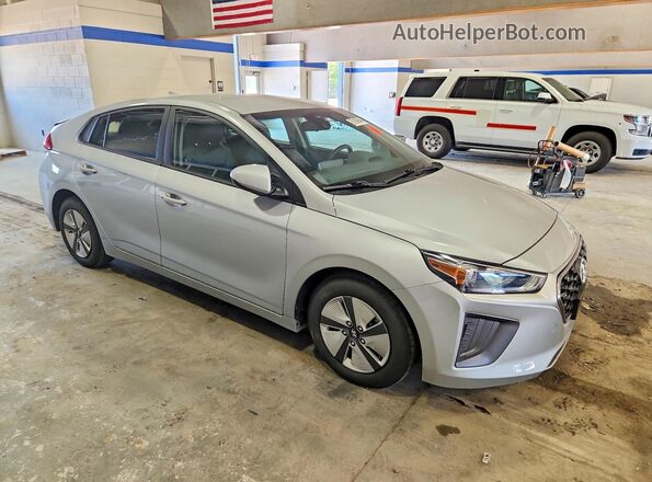 KMHC65LC0NU270162 2022 HYUNDAI IONIQ Blue Przód prawy