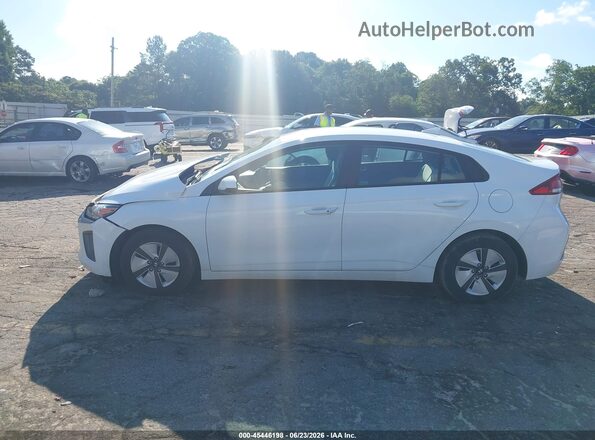 KMHC65LC1MU245432 2021 HYUNDAI IONIQ HYBRID White Սալոնի 360 աստիճան տեսք