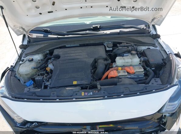 KMHC65LC2KU107539 2019 HYUNDAI IONIQ HYBRID White Вид ззаду