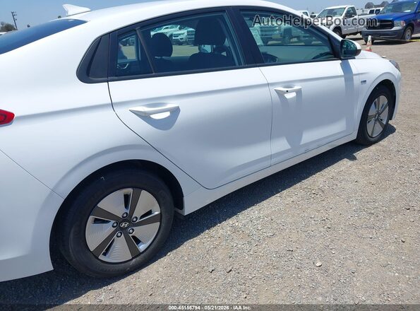KMHC65LC2KU107671 2019 HYUNDAI IONIQ HYBRID White 