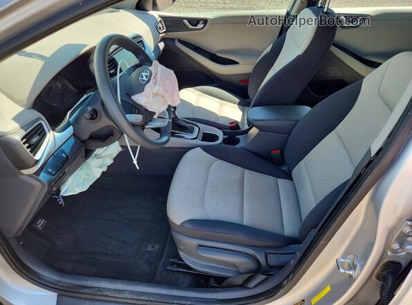 KMHC65LC3KU115438 2019 HYUNDAI IONIQ Silver წინა სალონის ხედი