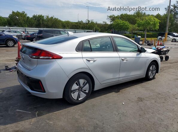 KMHC65LC4HU031251 2017 HYUNDAI IONIQ Silver 