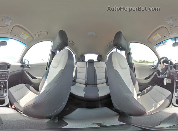 KMHC65LC4HU031251 2017 HYUNDAI IONIQ Silver 