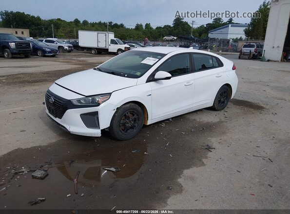 KMHC65LC4HU032013 2017 HYUNDAI IONIQ HYBRID Белый Передняя левая четверть