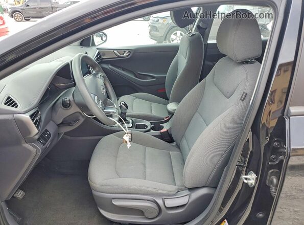 KMHC65LC4LU242524 2020 HYUNDAI IONIQ Black Вид салону спереду