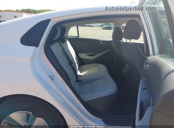 KMHC65LC4MU247031 2021 HYUNDAI IONIQ HYBRID White Widok naklejki z numerem VIN