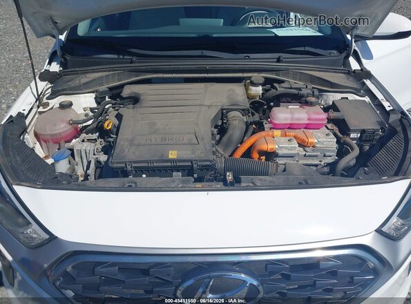 KMHC65LC4MU247031 2021 HYUNDAI IONIQ HYBRID White Widok z tyłu