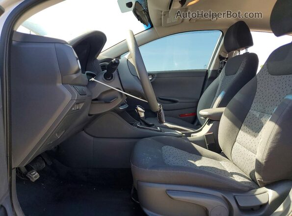 KMHC65LC5HU022364 2017 HYUNDAI IONIQ Silver Вид салону спереду