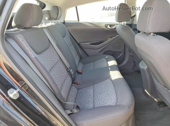 KMHC65LC5HU035986 2017 HYUNDAI IONIQ Charcoal Вид задніх сидінь