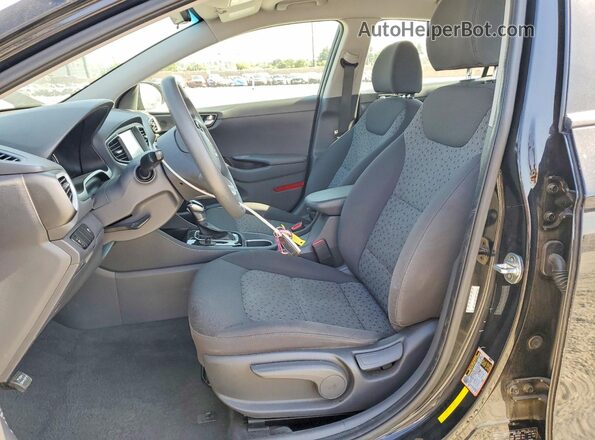 KMHC65LC5HU035986 2017 HYUNDAI IONIQ Charcoal Вид салону спереду