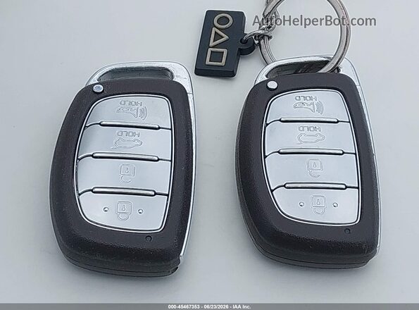 KMHC65LC5KU139546 2019 HYUNDAI IONIQ HYBRID Черный Вид панели приборов