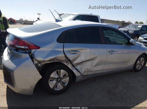 KMHC65LC5LU215588 2020 HYUNDAI IONIQ HYBRID Silver წინა ხედი