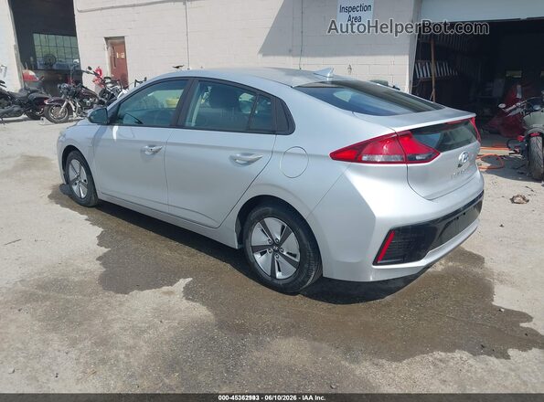 KMHC65LC6JU075967 2018 HYUNDAI IONIQ HYBRID Silver Trasero izquierdo