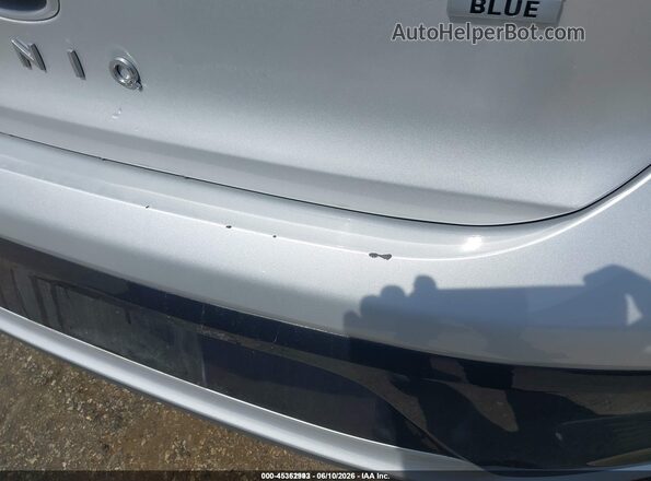 KMHC65LC6JU075967 2018 HYUNDAI IONIQ HYBRID Silver Vista frontal