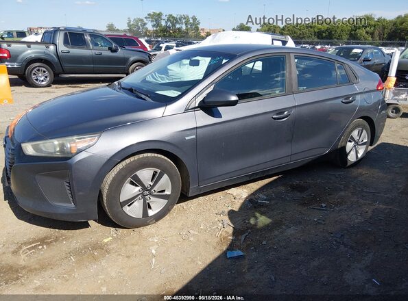 KMHC65LC6JU076455 2018 HYUNDAI IONIQ HYBRID Gray Vista tres cuartos delantera izquierda