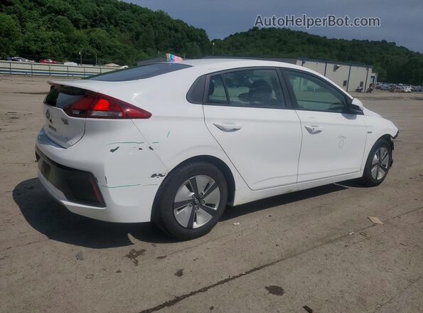 KMHC65LC7HU024620 2017 HYUNDAI IONIQ White Задня права чверть
