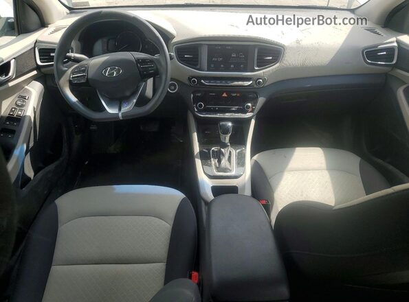 KMHC65LC7HU024620 2017 HYUNDAI IONIQ White Вид панелі приладів
