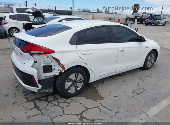 KMHC65LC7HU057262 2017 HYUNDAI IONIQ Белый Задняя правая четверть