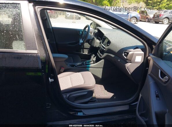 KMHC65LC7JU075671 2018 HYUNDAI IONIQ HYBRID Black Vista interior delantera