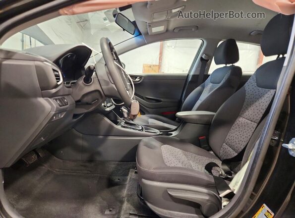 KMHC65LC8KU121414 2019 HYUNDAI IONIQ Черный 