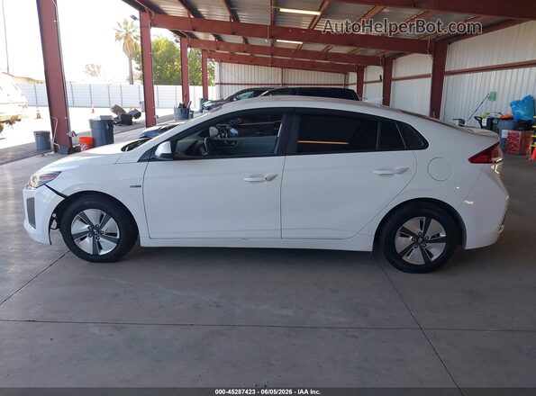 KMHC65LC9KU145222 2019 HYUNDAI IONIQ HYBRID White Widok wnętrza 360 stopni