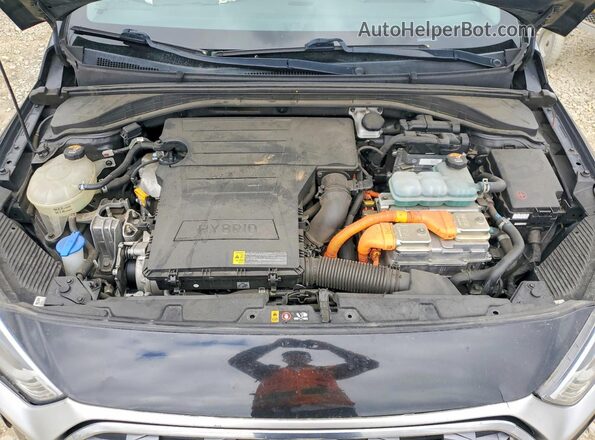 KMHC65LCXLU231303 2020 HYUNDAI IONIQ Black უკანა სალონის ხედი