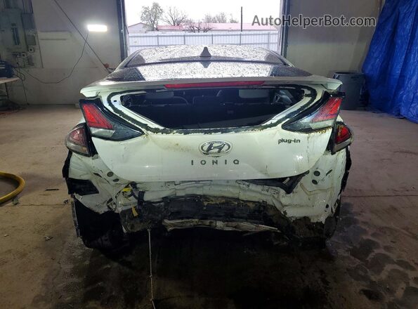 KMHC65LD1LU203740 2020 HYUNDAI IONIQ White Widok z tyłu