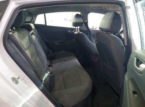 KMHC65LD1LU203740 2020 HYUNDAI IONIQ White Widok tylnych siedzeń