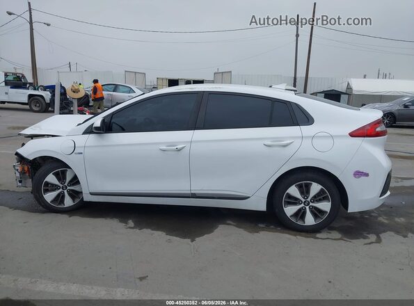 KMHC65LD2KU147130 2019 HYUNDAI IONIQ PLUG-IN HYBRID White 
