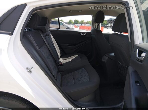 KMHC65LD3KU156340 2019 HYUNDAI IONIQ PLUG-IN HYBRID White 