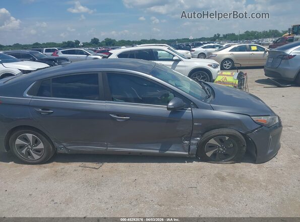 KMHC75LC1HU037232 2017 HYUNDAI IONIQ HYBRID Gray ხელსაწყოთა პანელის ხედი
